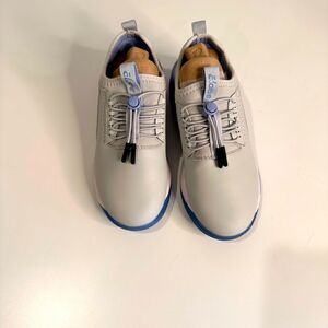 Clove Women's Grey Matter Nursing
Sneakers Classic White Blue  Size 5.5